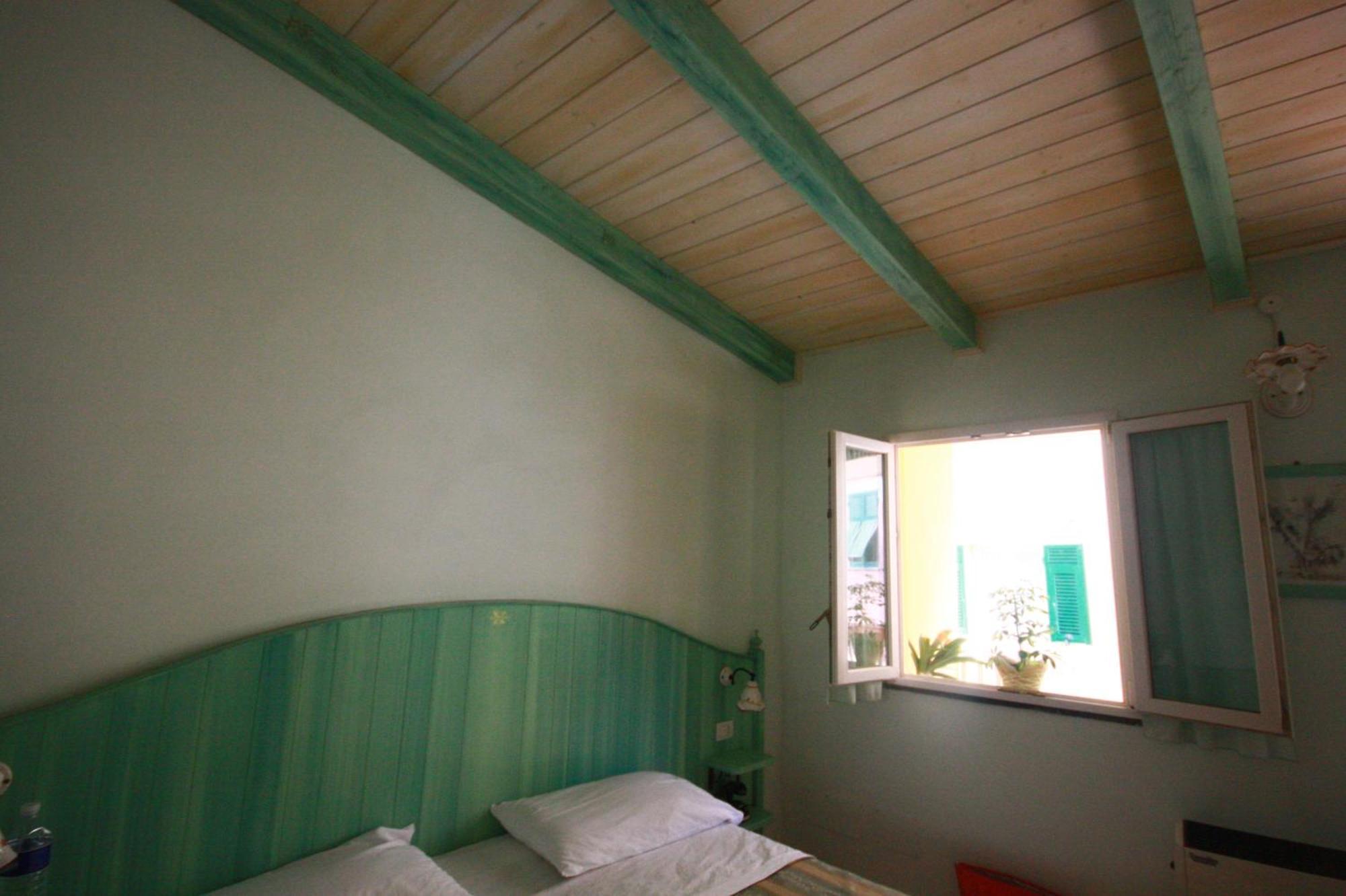 Albergo Belvedere Borghetto di Vara Luaran gambar